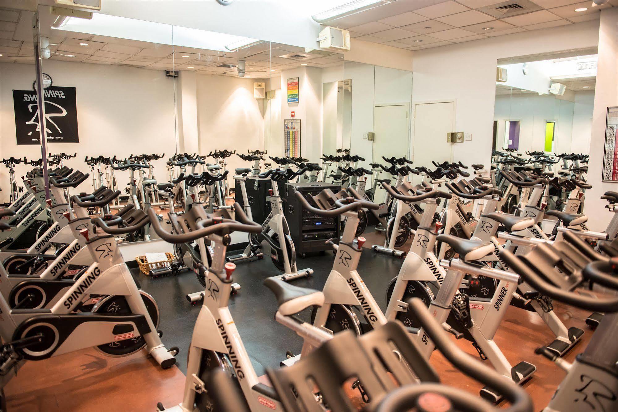 West Side Ymca Albergue